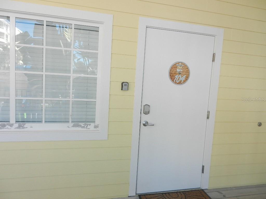 6732 Sarasea Cir #104C, Sarasota, FL 34242 — photo 4 of 92