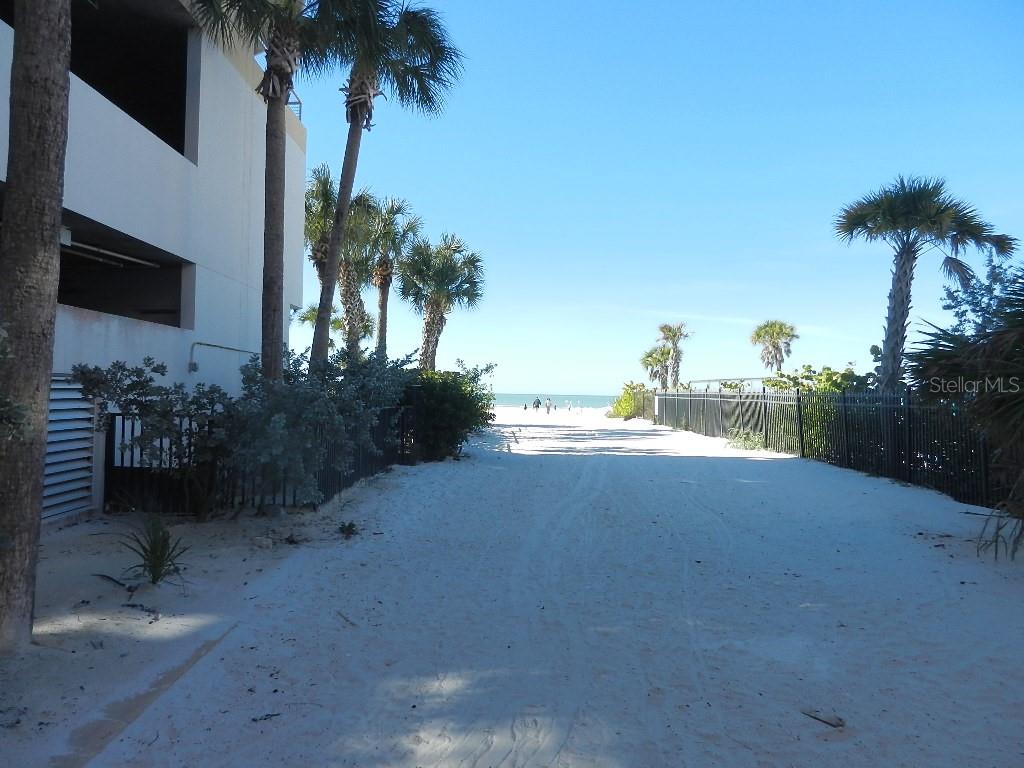6732 Sarasea Cir #104C, Sarasota, FL 34242 — photo 51 of 92