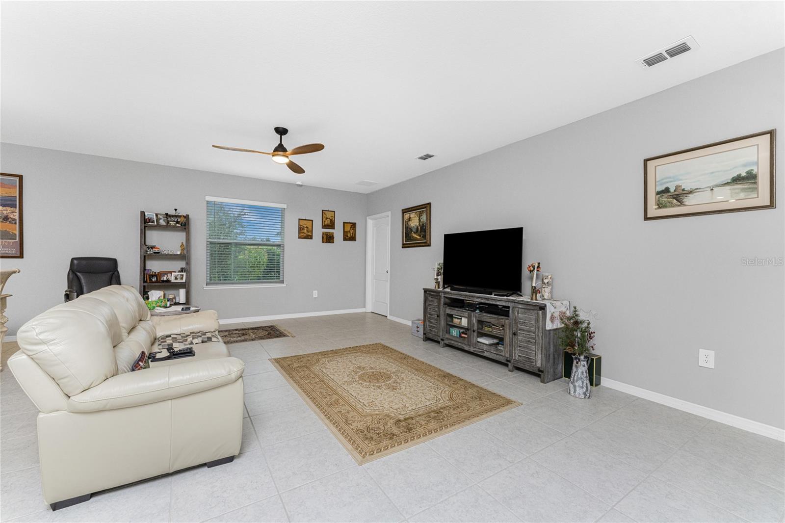475 Posadas Cir, Punta Gorda, FL 33983 — photo 18 of 54