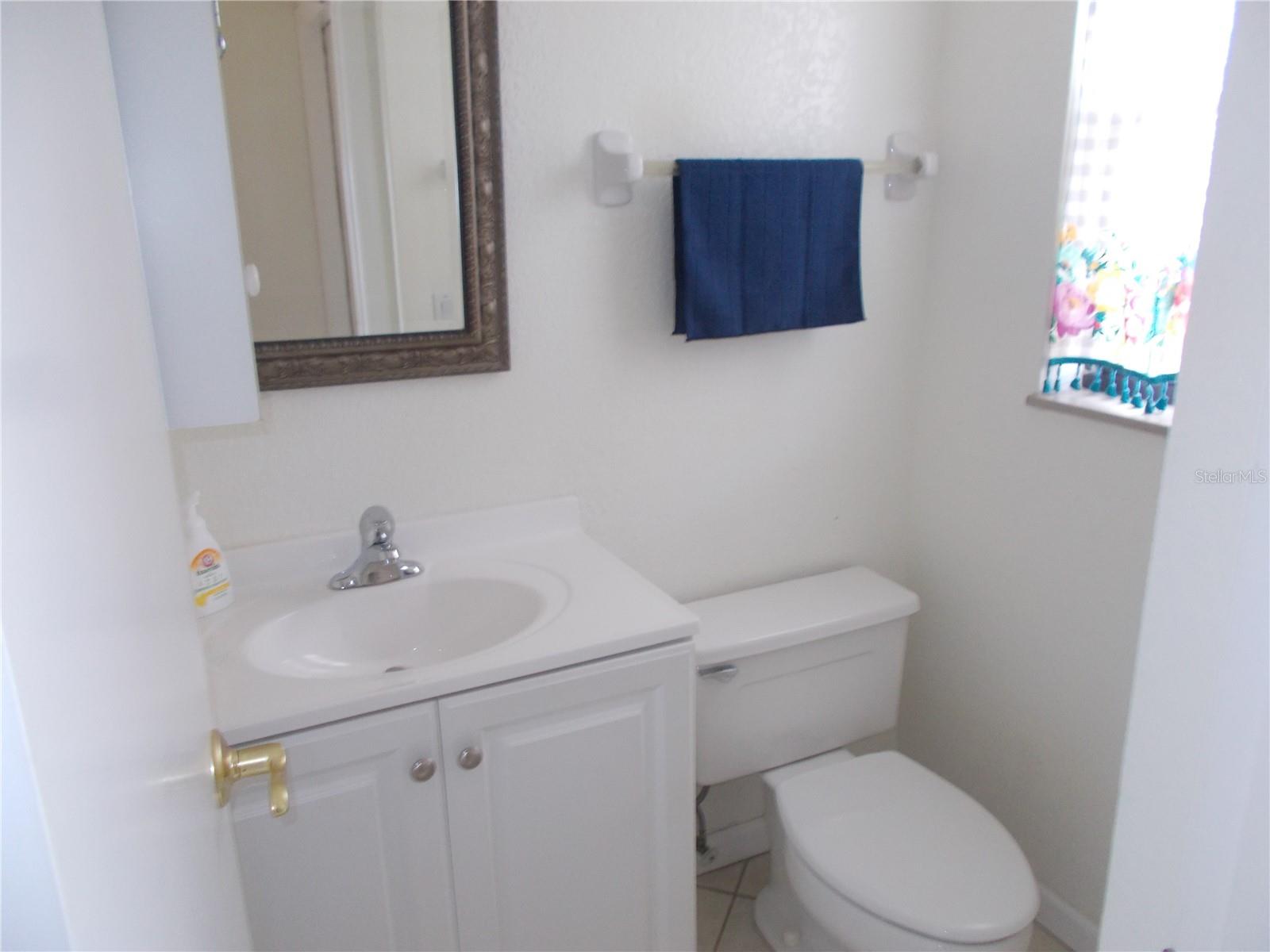 1/2 Bath