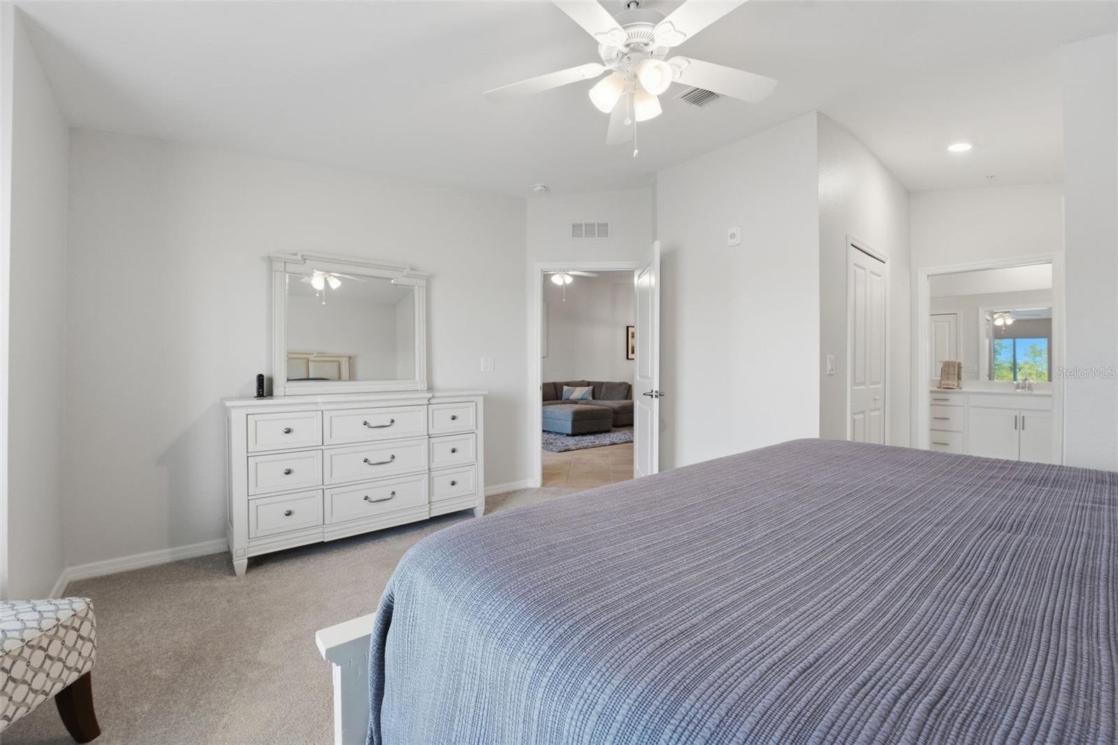 12440 Wellen Golf St #201, Venice, FL 34293 — photo 17 of 53