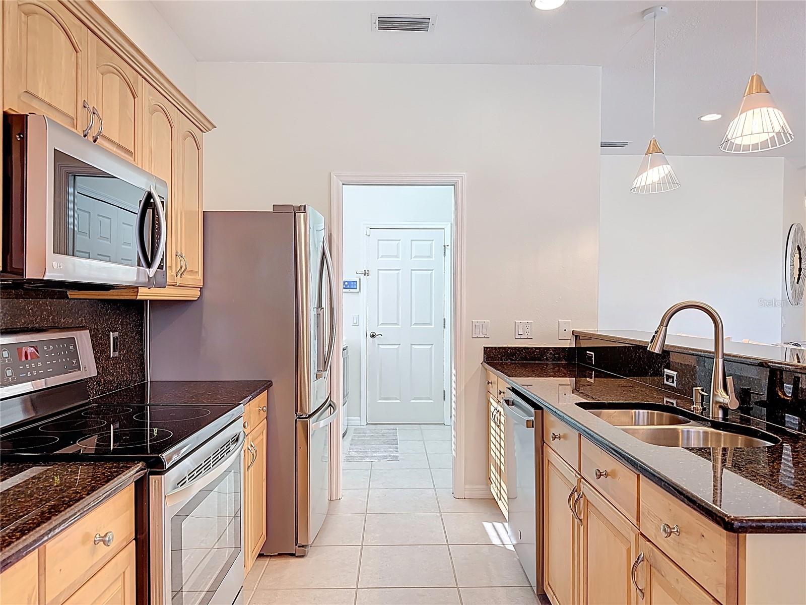 5376 Levi Ln, Sarasota, FL 34233 — photo 18 of 52