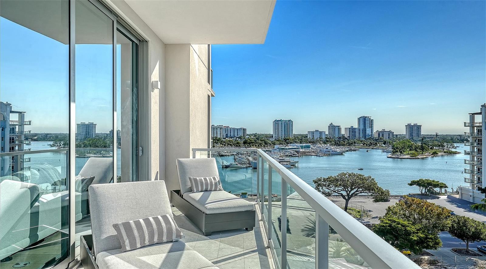 253 Golden Gate Pt #701, Sarasota, FL 34236 — photo 3 of 41