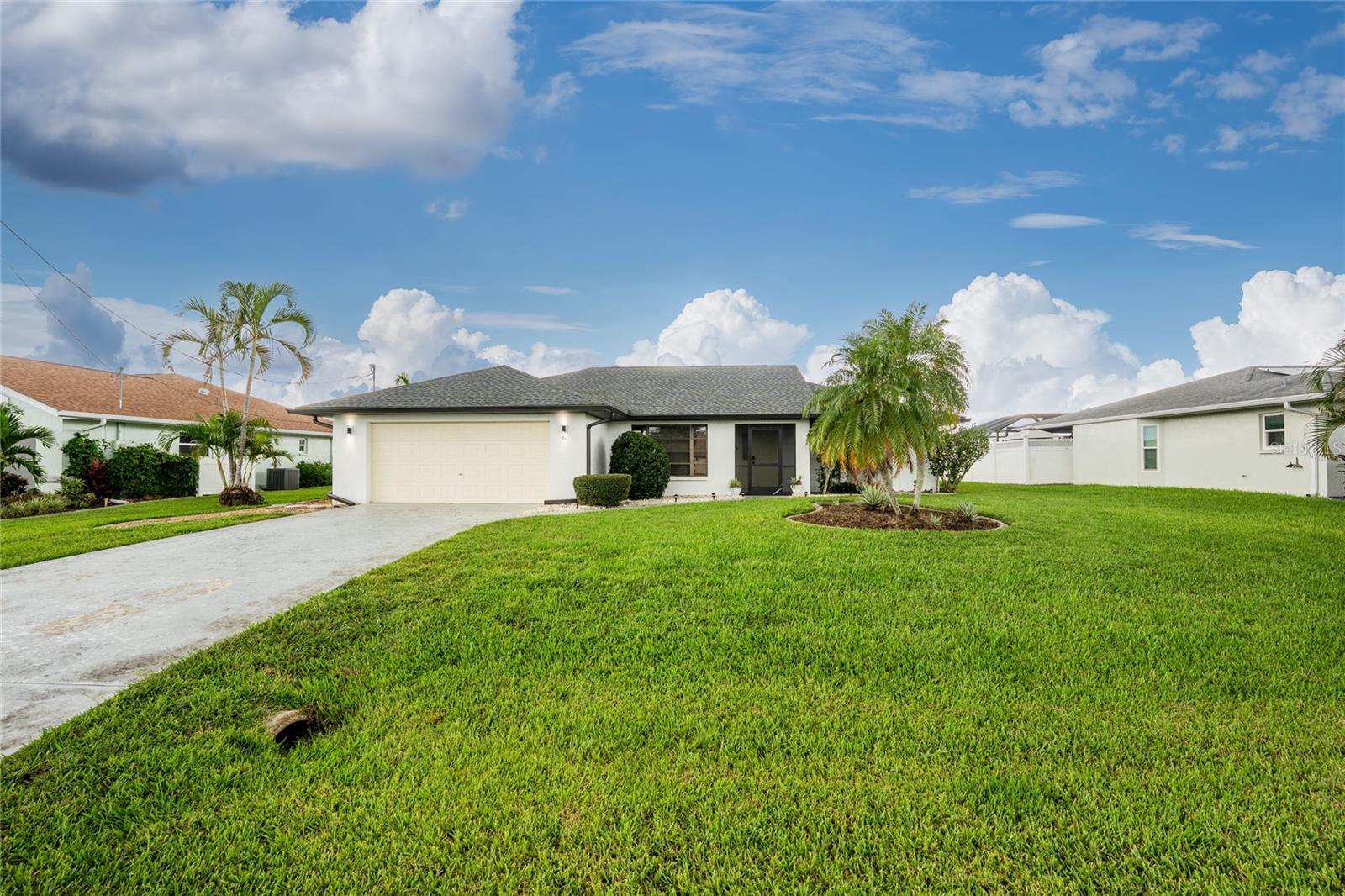 21 Bunker Ln, Rotonda West, FL 33947 — photo 1 of 51