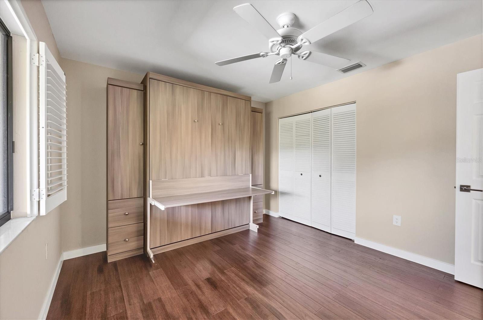 Murphy bed in guest bedroom