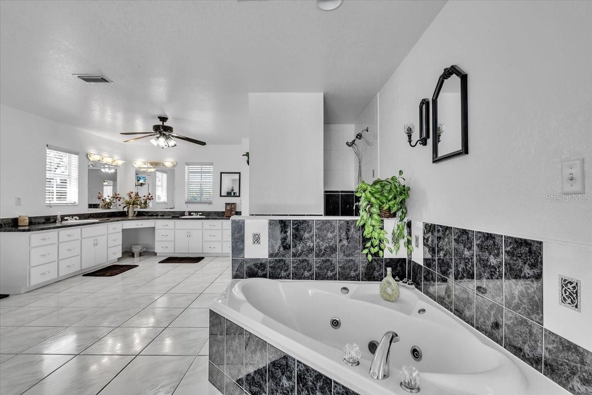 3900 Colony Ct, Punta Gorda, FL 33950 — photo 20 of 52