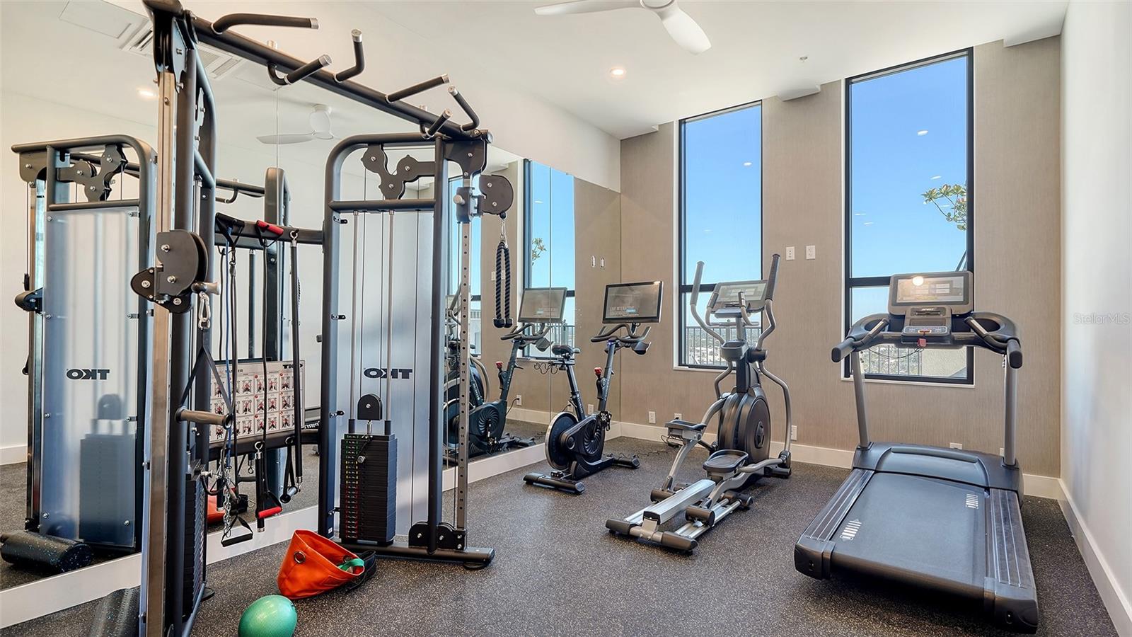 33 S Palm Ave #904, Sarasota, FL 34236 — photo 28 of 36