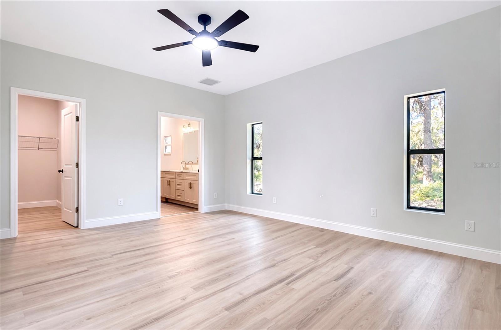 6231 Rowe St, Englewood, FL 34224 — photo 10 of 14