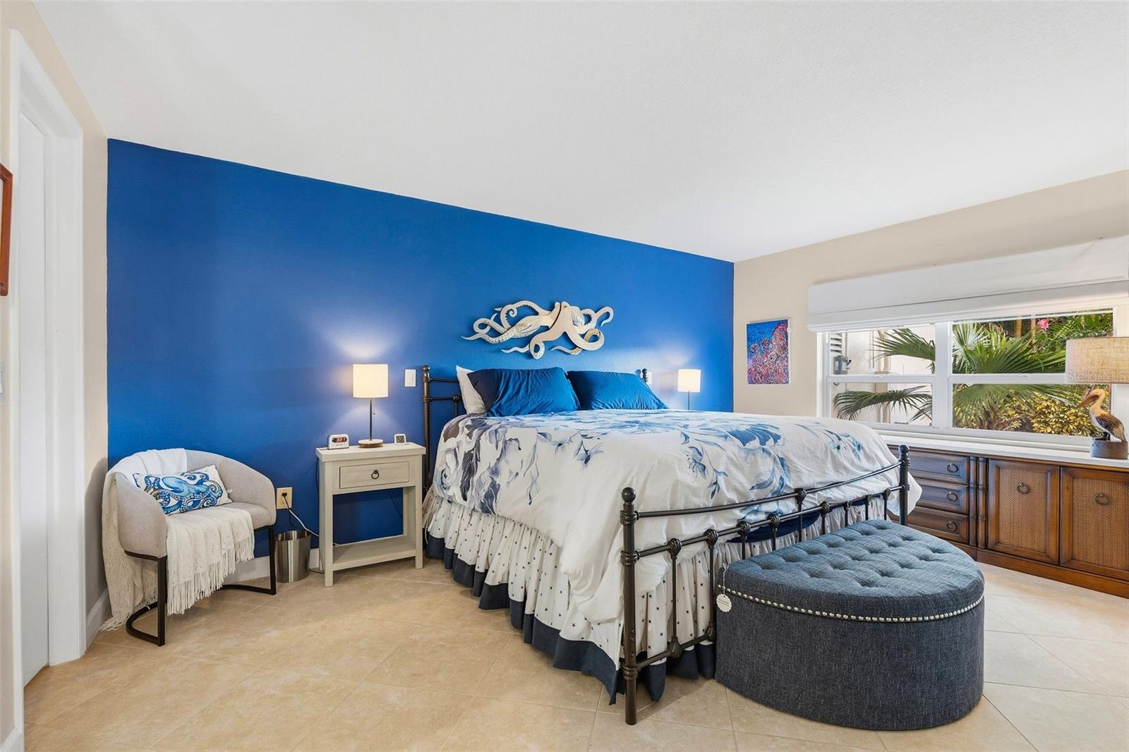 800 Benjamin Franklin Dr #110, Sarasota, FL 34236 — photo 15 of 36