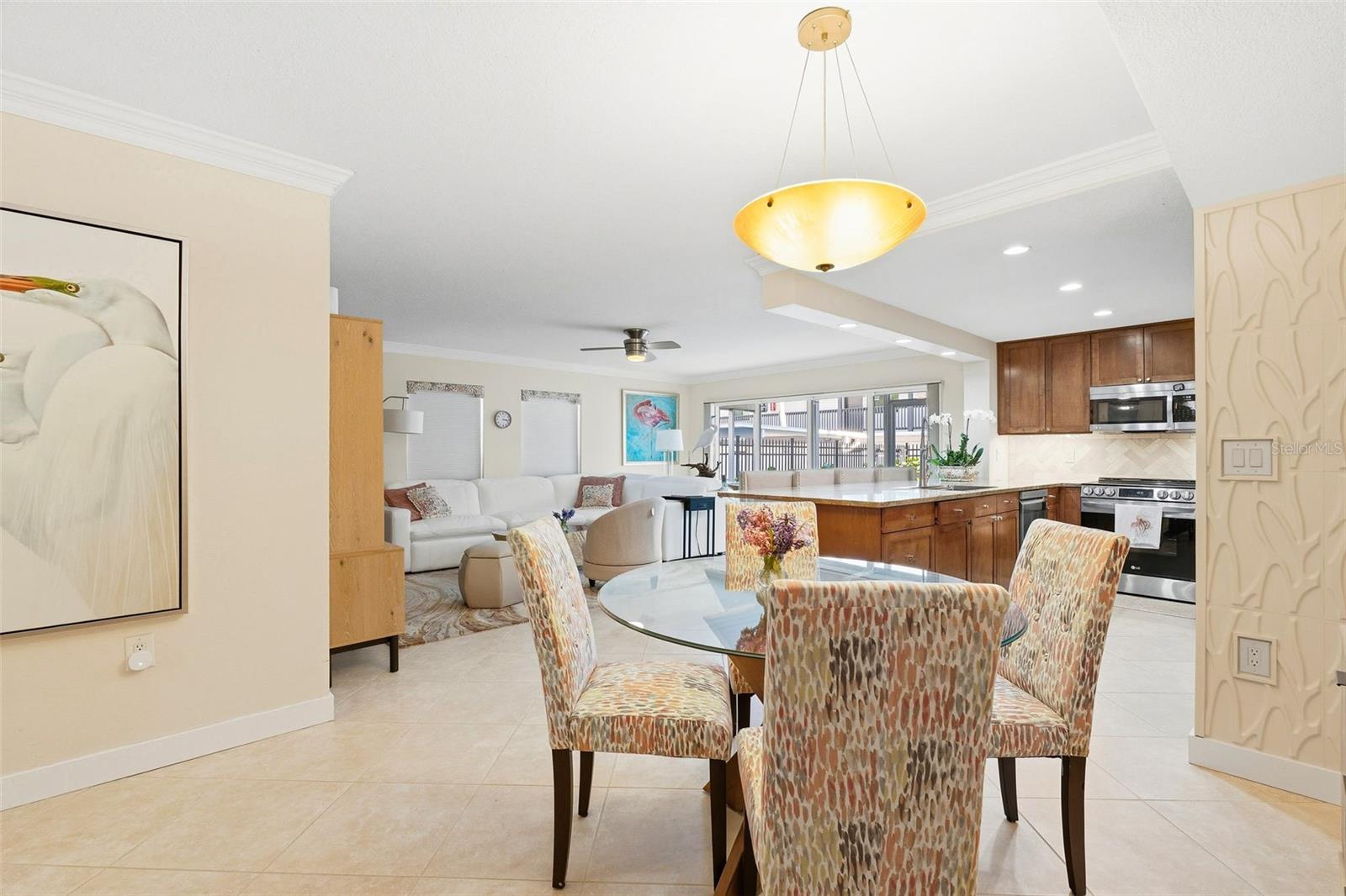 800 Benjamin Franklin Dr #110, Sarasota, FL 34236 — photo 10 of 36