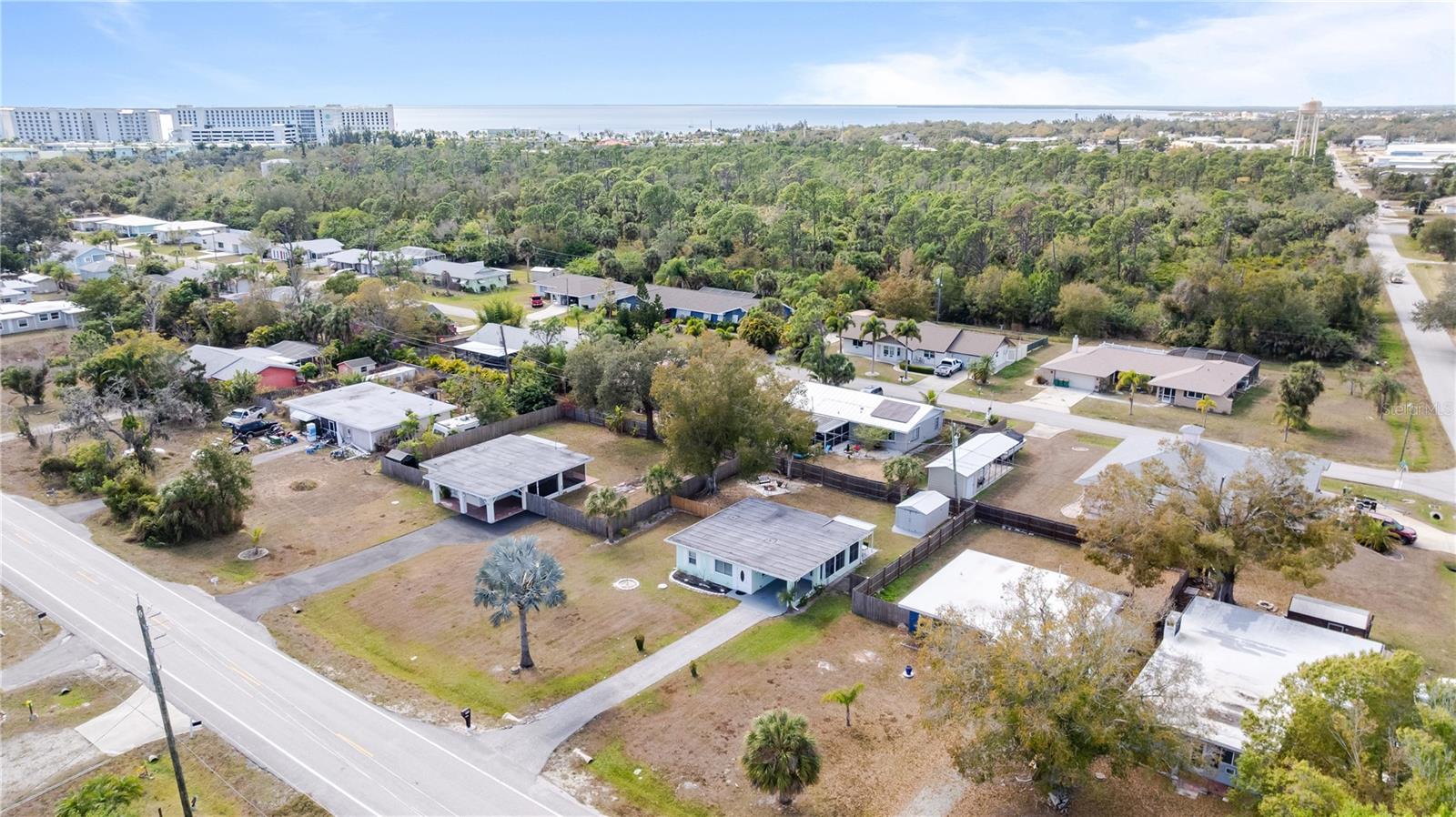 4419 Melbourne St, Punta Gorda, FL 33980 — photo 5 of 43