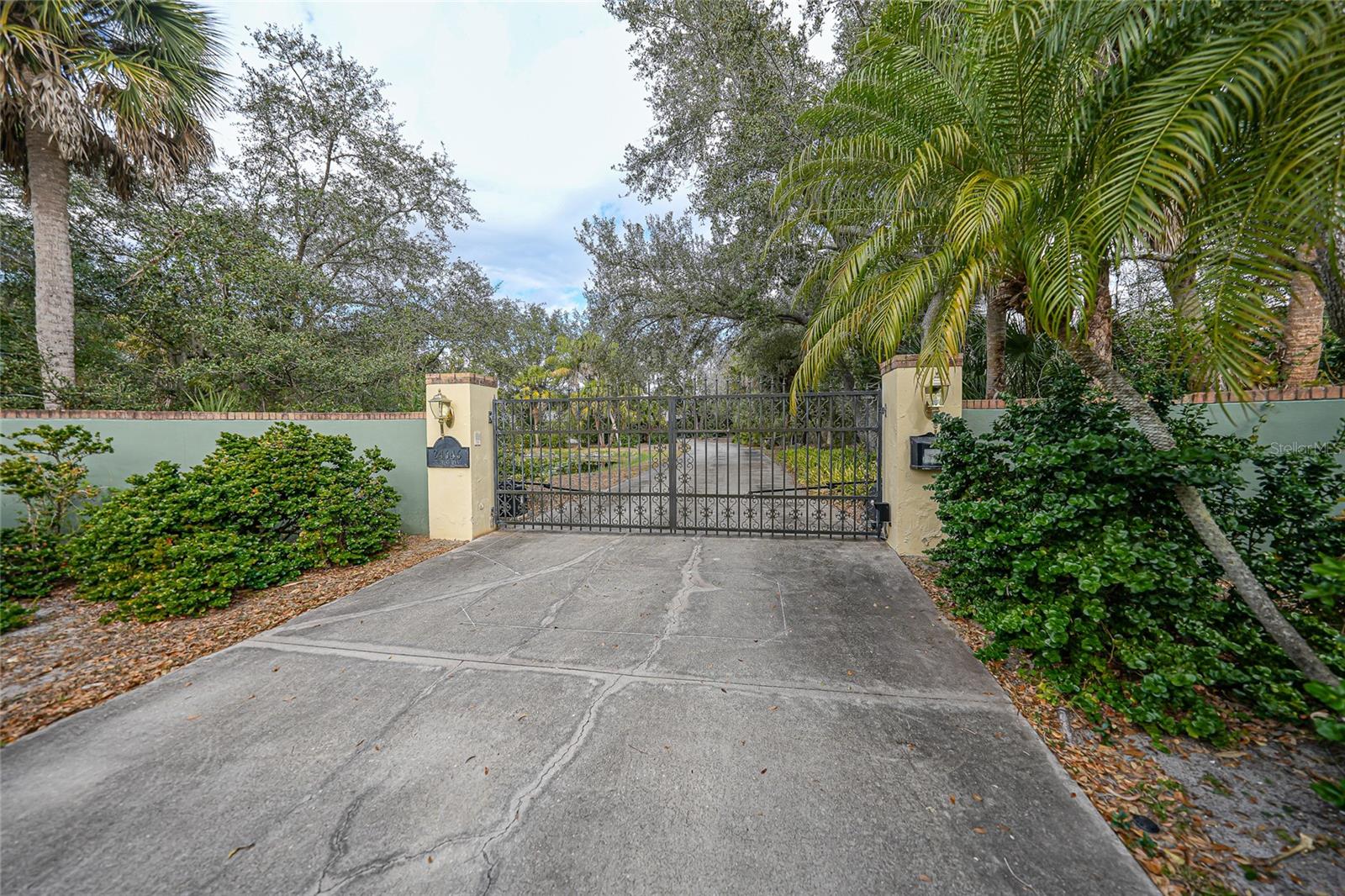 24646 Tangerine Ave, Port Charlotte, FL 33980 — photo 4 of 56