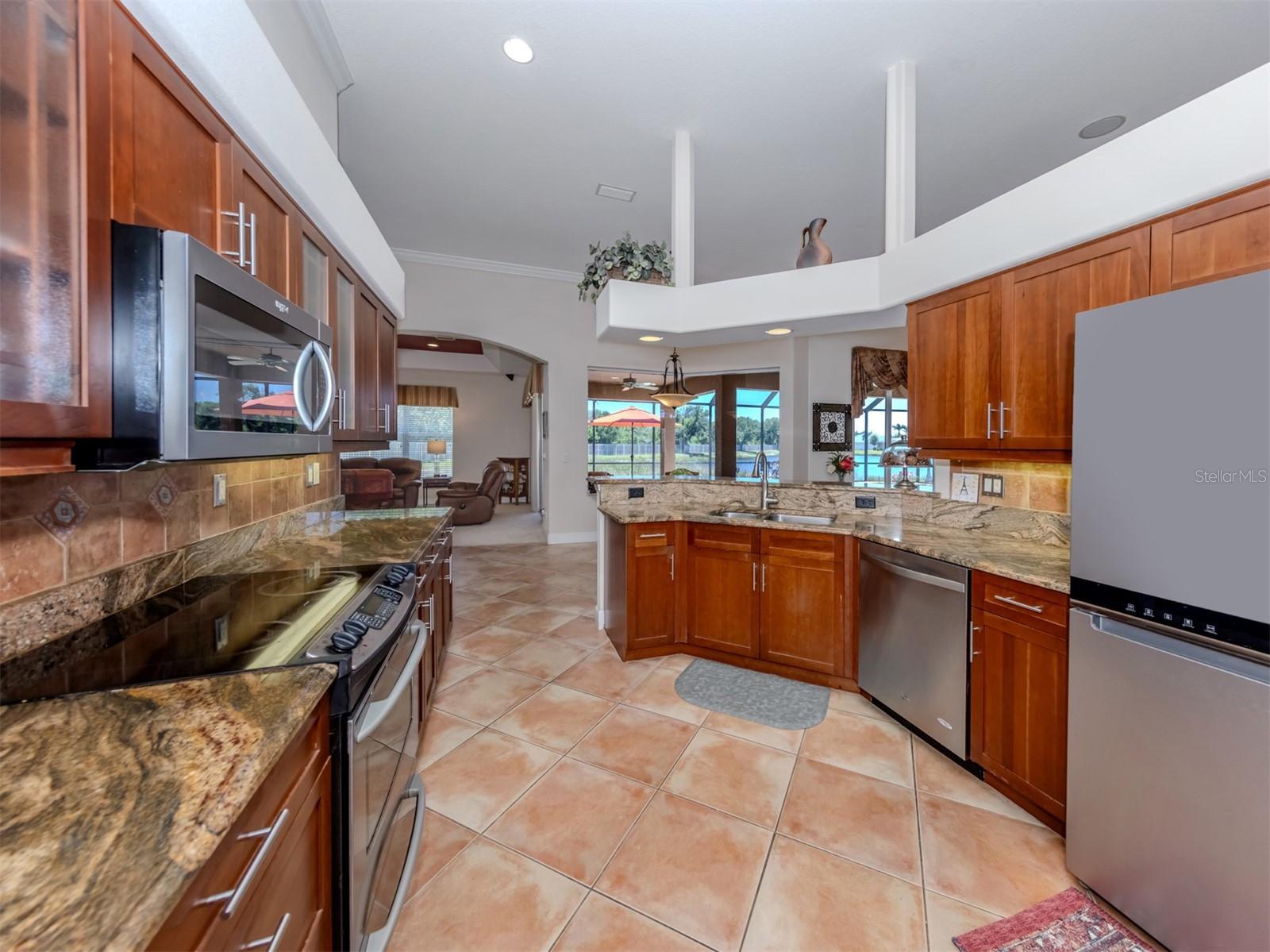 148 Wading Bird Dr, Venice, FL 34292 — photo 12 of 50