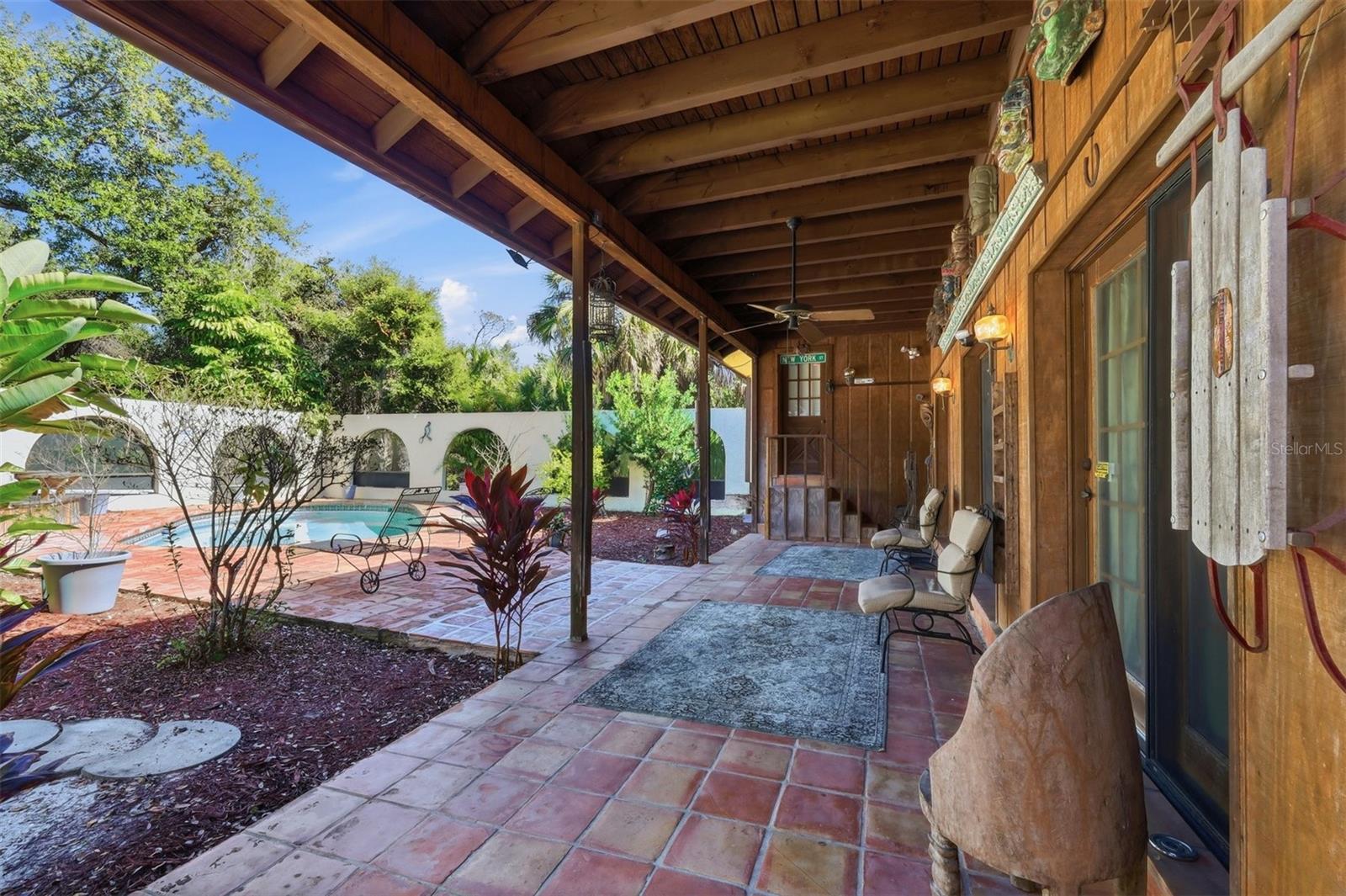Guest House Covered Lanai
