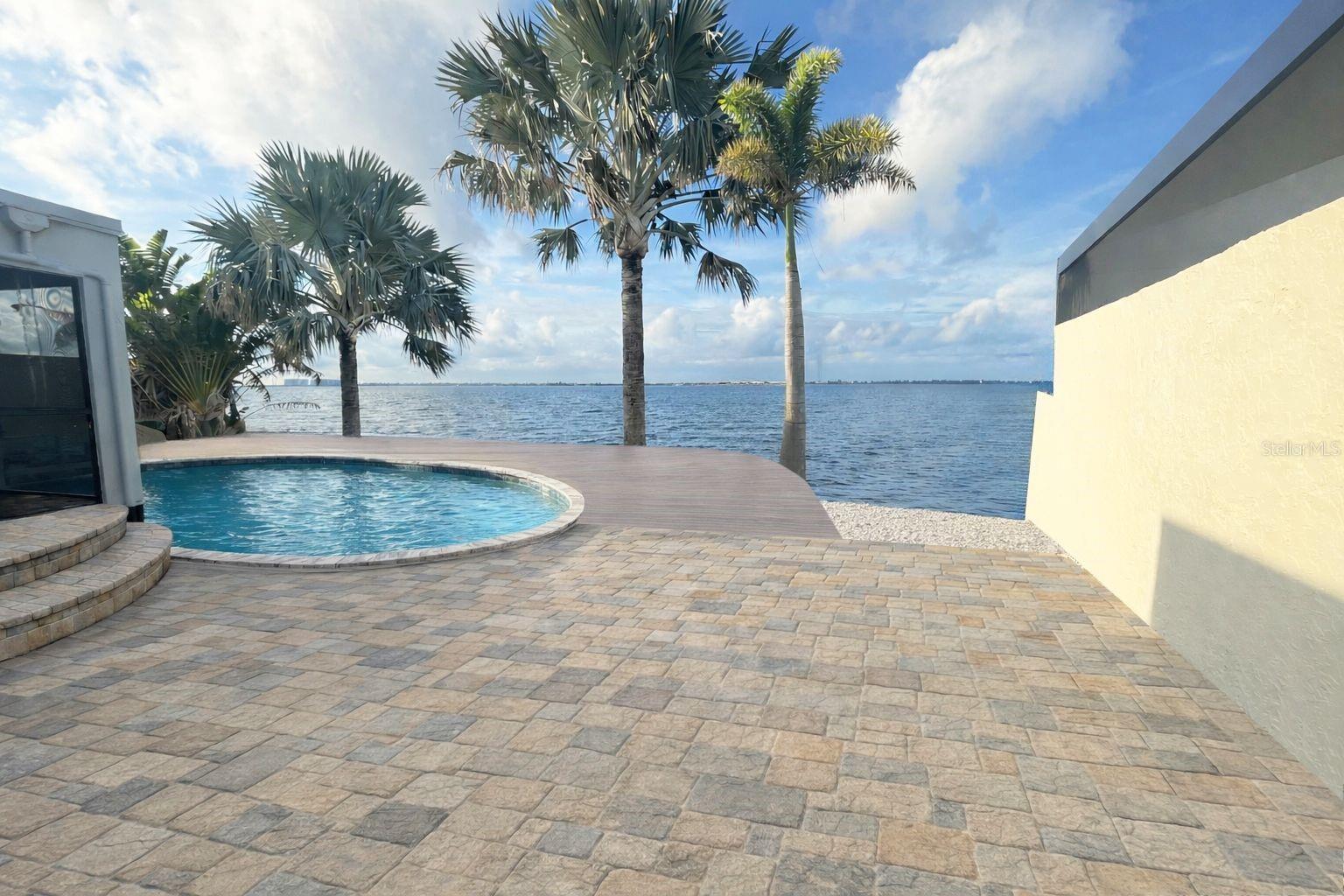 Rendering of Paver Side