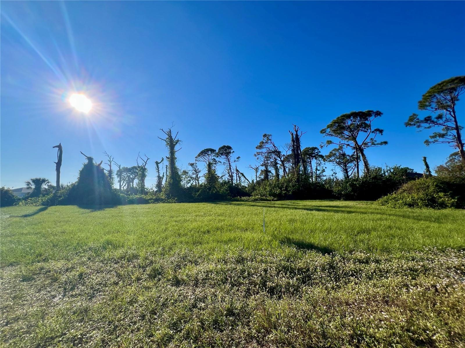 8 Pennant Pl, Placida, FL 33946 — photo 1 of 1