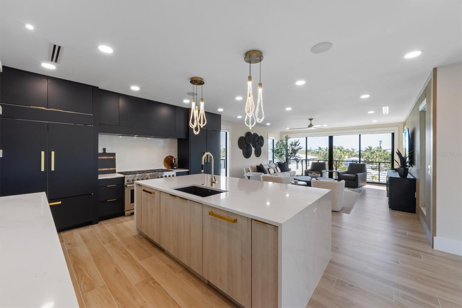 540 S Polk Dr, Sarasota, FL 34236 — photo 18 of 96
