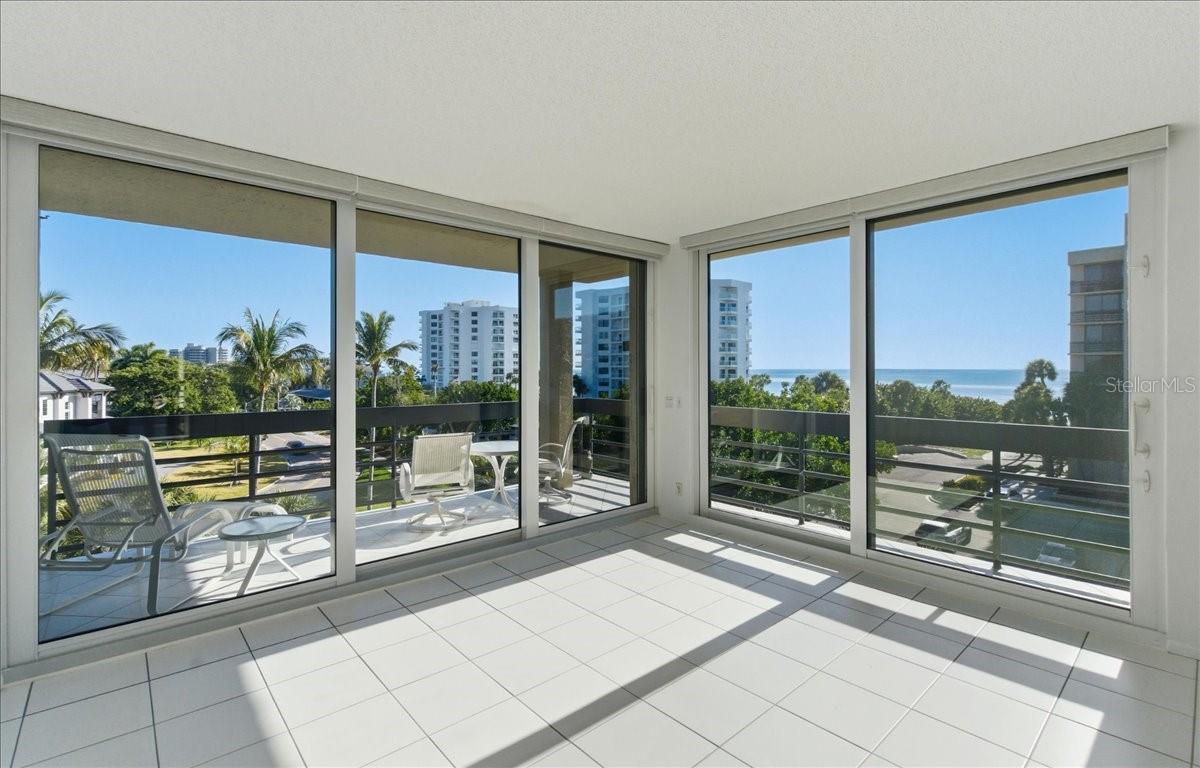 1065 Gulf of Mexico Dr #305, Longboat Key, FL 34228 — photo 2 of 52