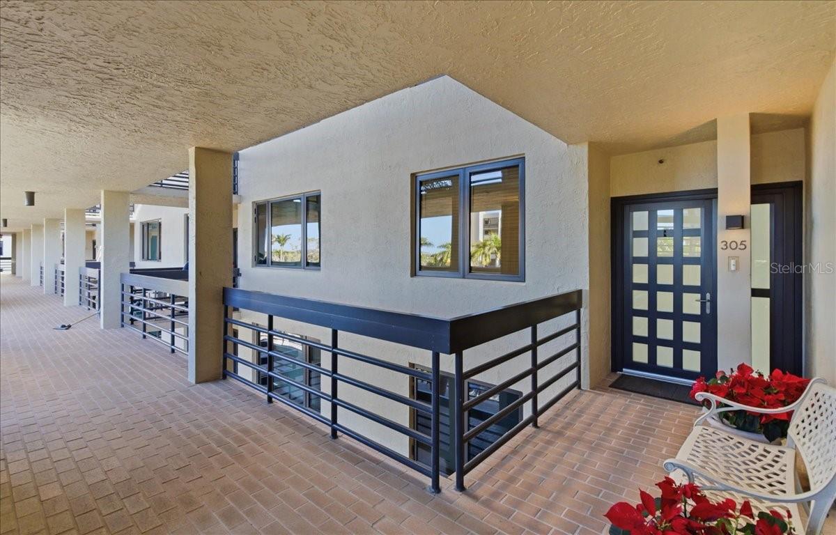 1065 Gulf of Mexico Dr #305, Longboat Key, FL 34228 — photo 11 of 52