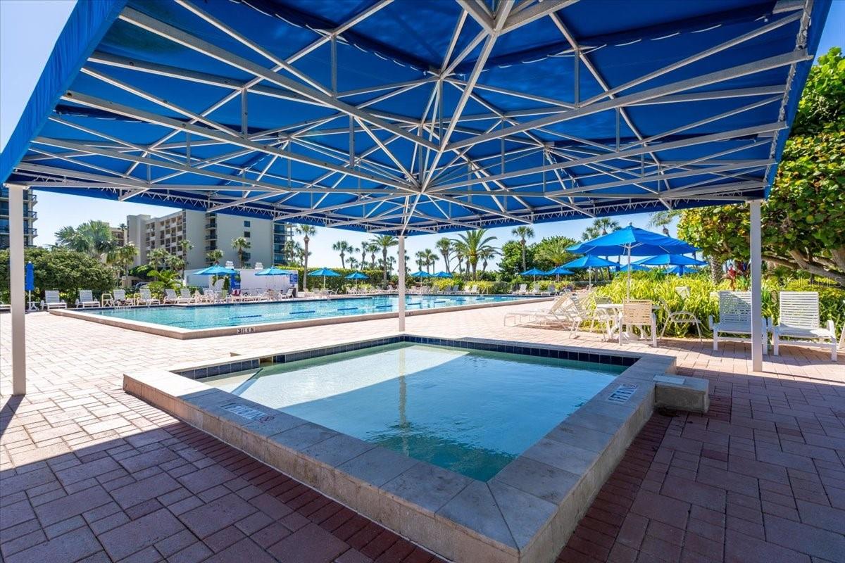 1065 Gulf of Mexico Dr #305, Longboat Key, FL 34228 — photo 41 of 52