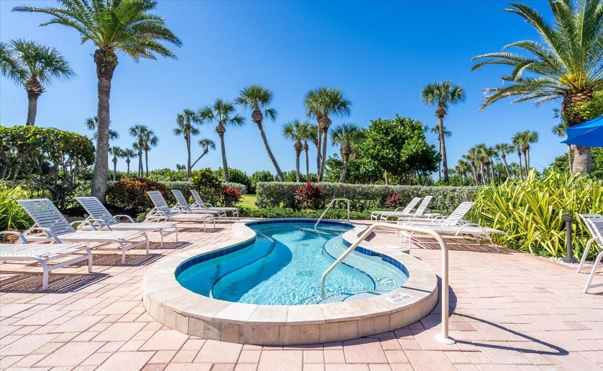1065 Gulf of Mexico Dr #305, Longboat Key, FL 34228 — photo 43 of 52