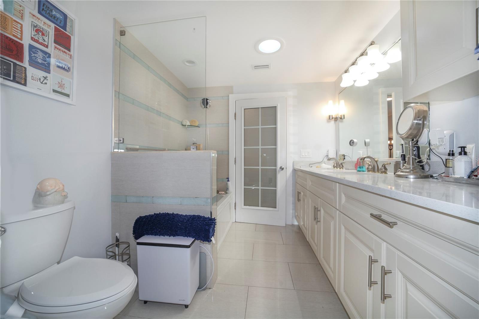 2653 22nd St, Sarasota, FL 34234 — photo 13 of 16