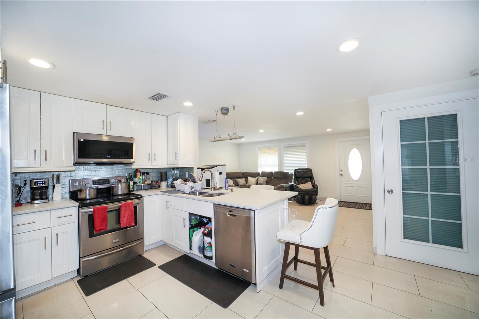 2653 22nd St, Sarasota, FL 34234 — photo 8 of 16