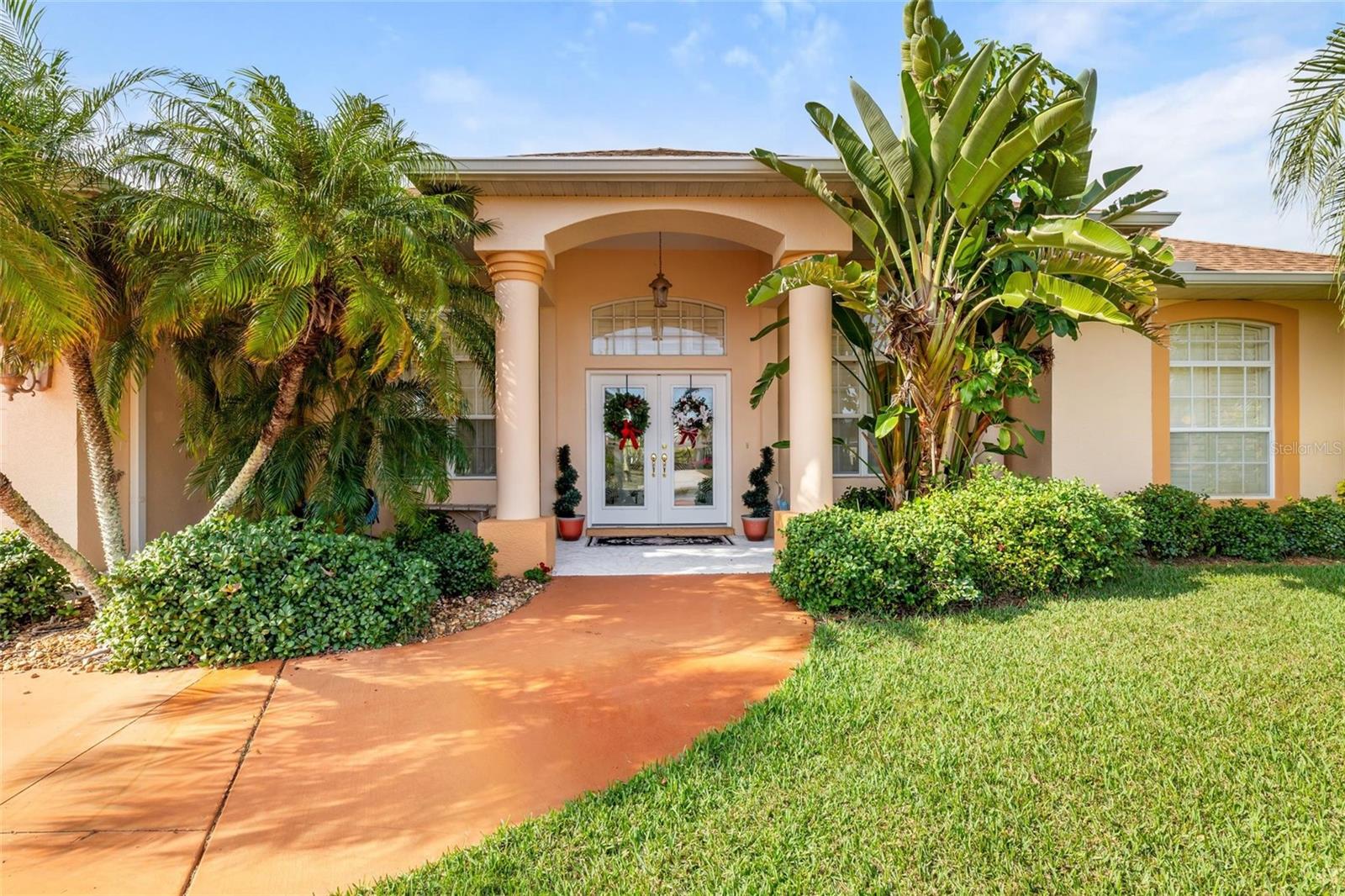 245 Rotonda Blvd N, Rotonda West, FL 33947 — photo 3 of 46