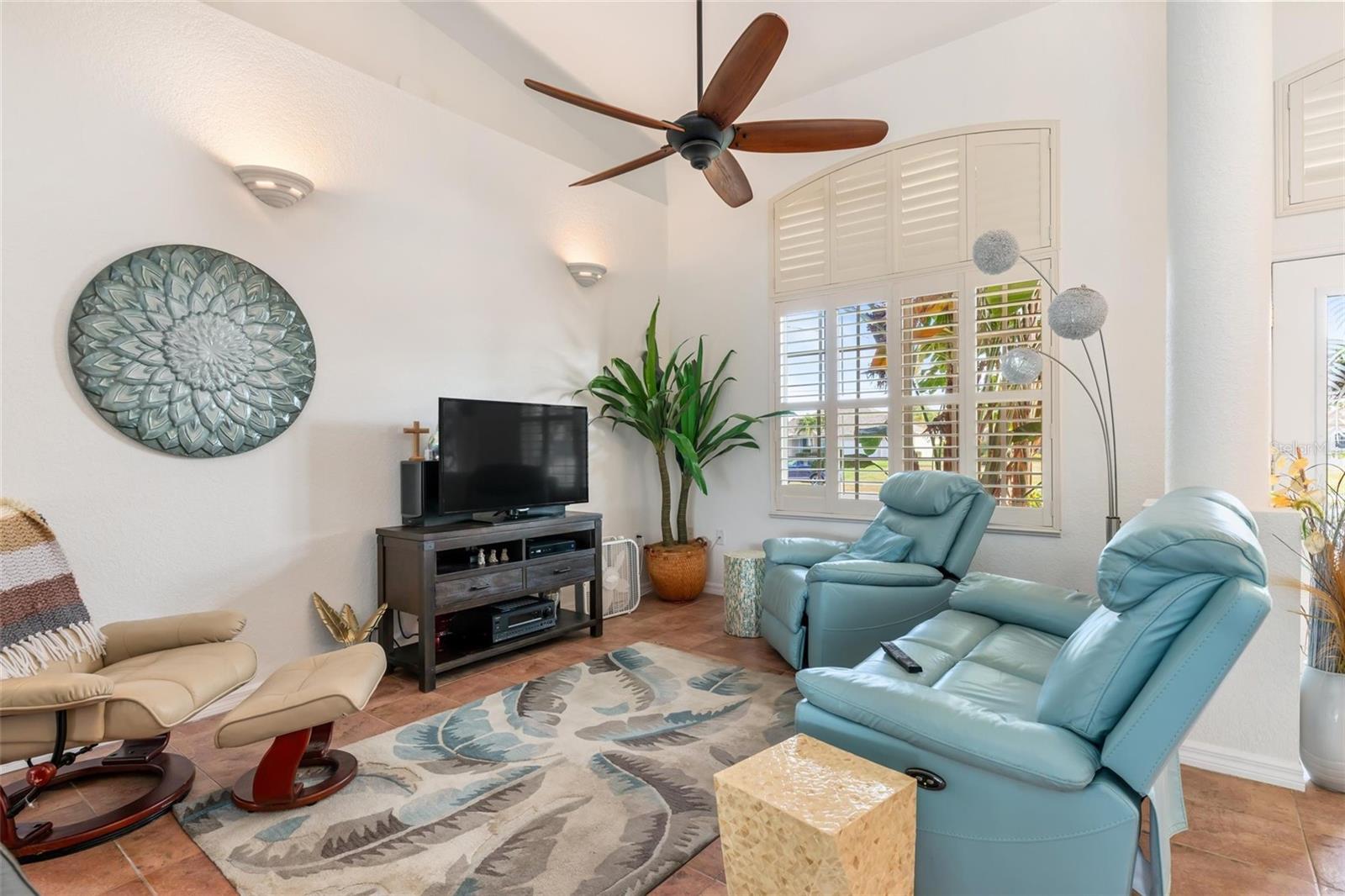 245 Rotonda Blvd N, Rotonda West, FL 33947 — photo 7 of 46