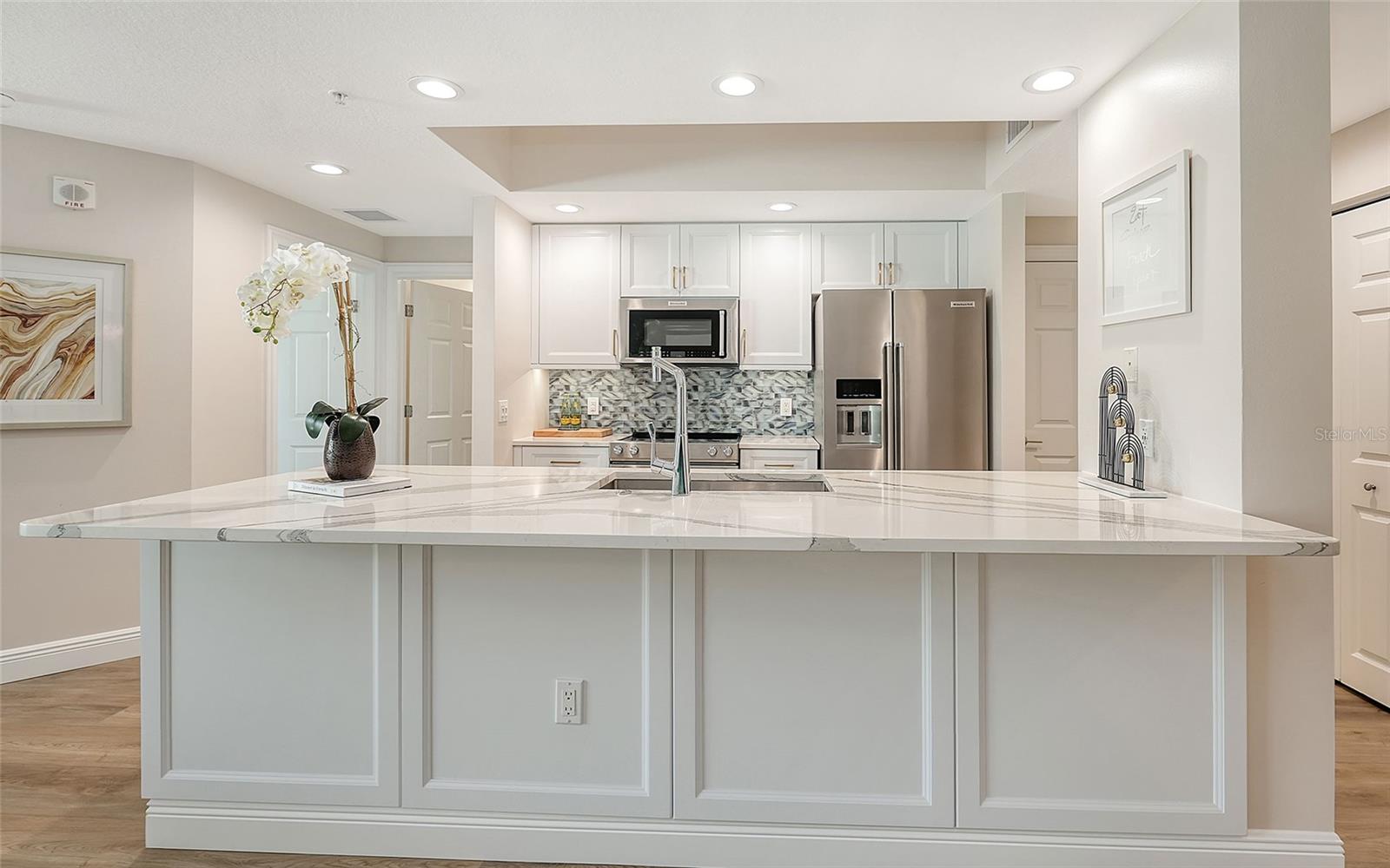 800 N Tamiami Trl #312, Sarasota, FL 34236 — photo 13 of 46