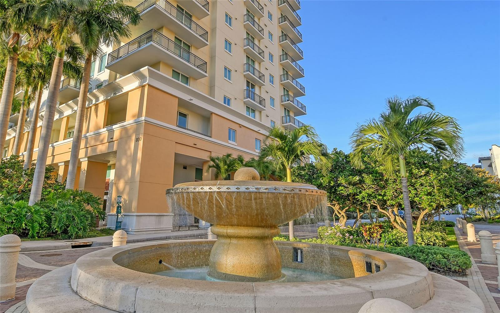 800 N Tamiami Trl #312, Sarasota, FL 34236 — photo 27 of 46
