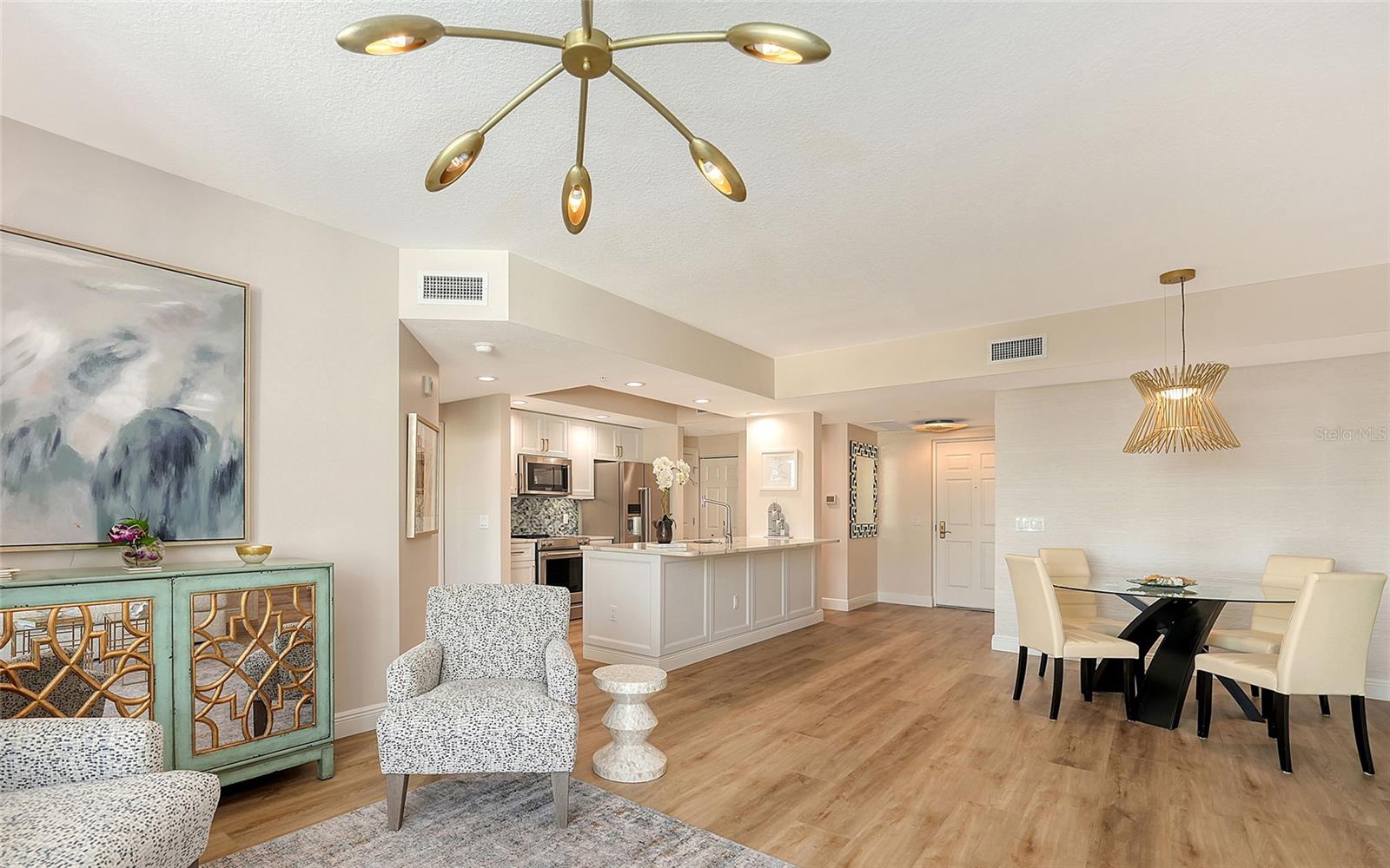 800 N Tamiami Trl #312, Sarasota, FL 34236 — photo 10 of 46