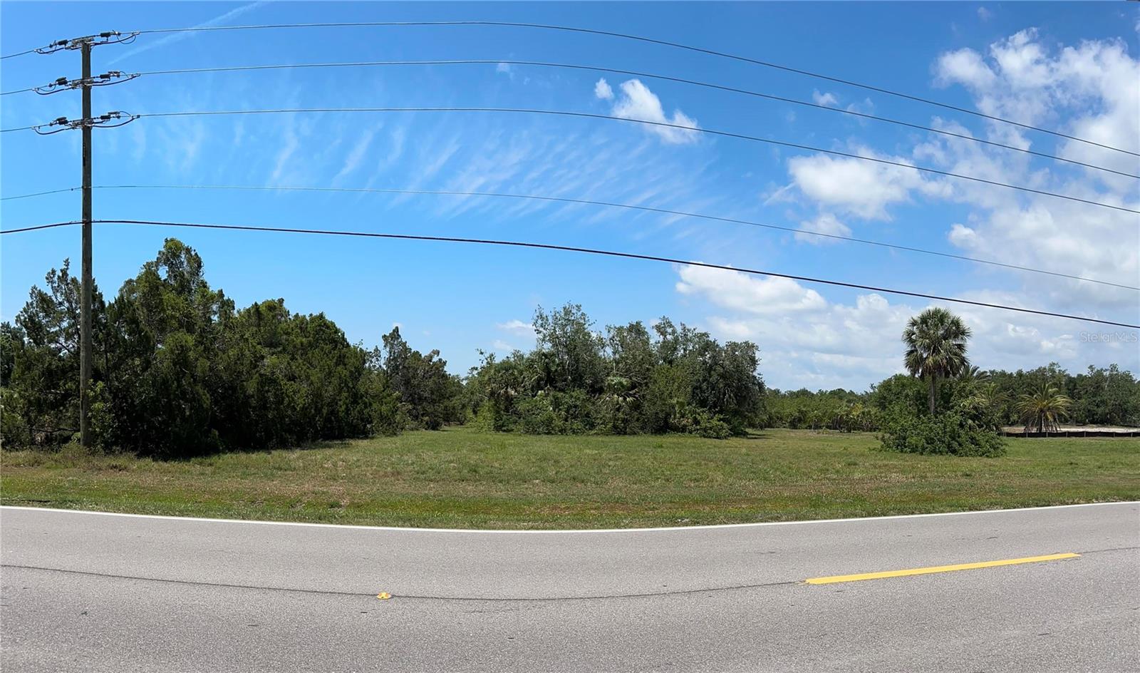 E Venice Ave, Venice, FL 34292 · MLS# O6381544 — photo 1 of 1
