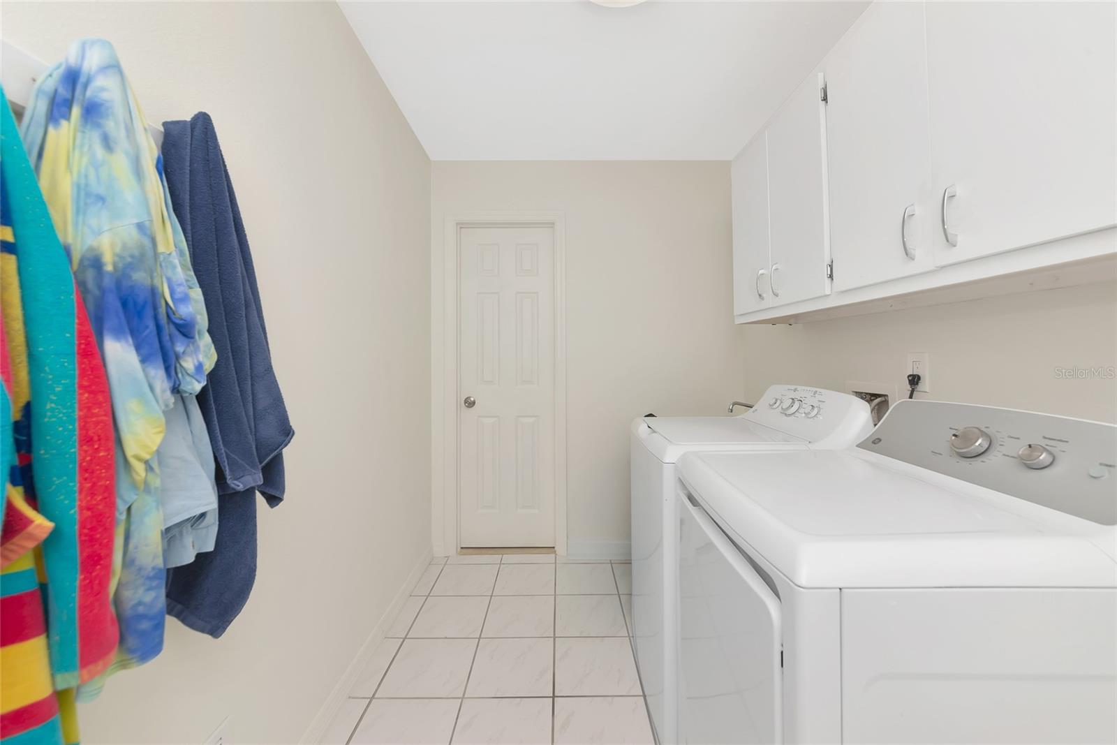 950 Oxford Dr, Englewood, FL 34223 — photo 37 of 84