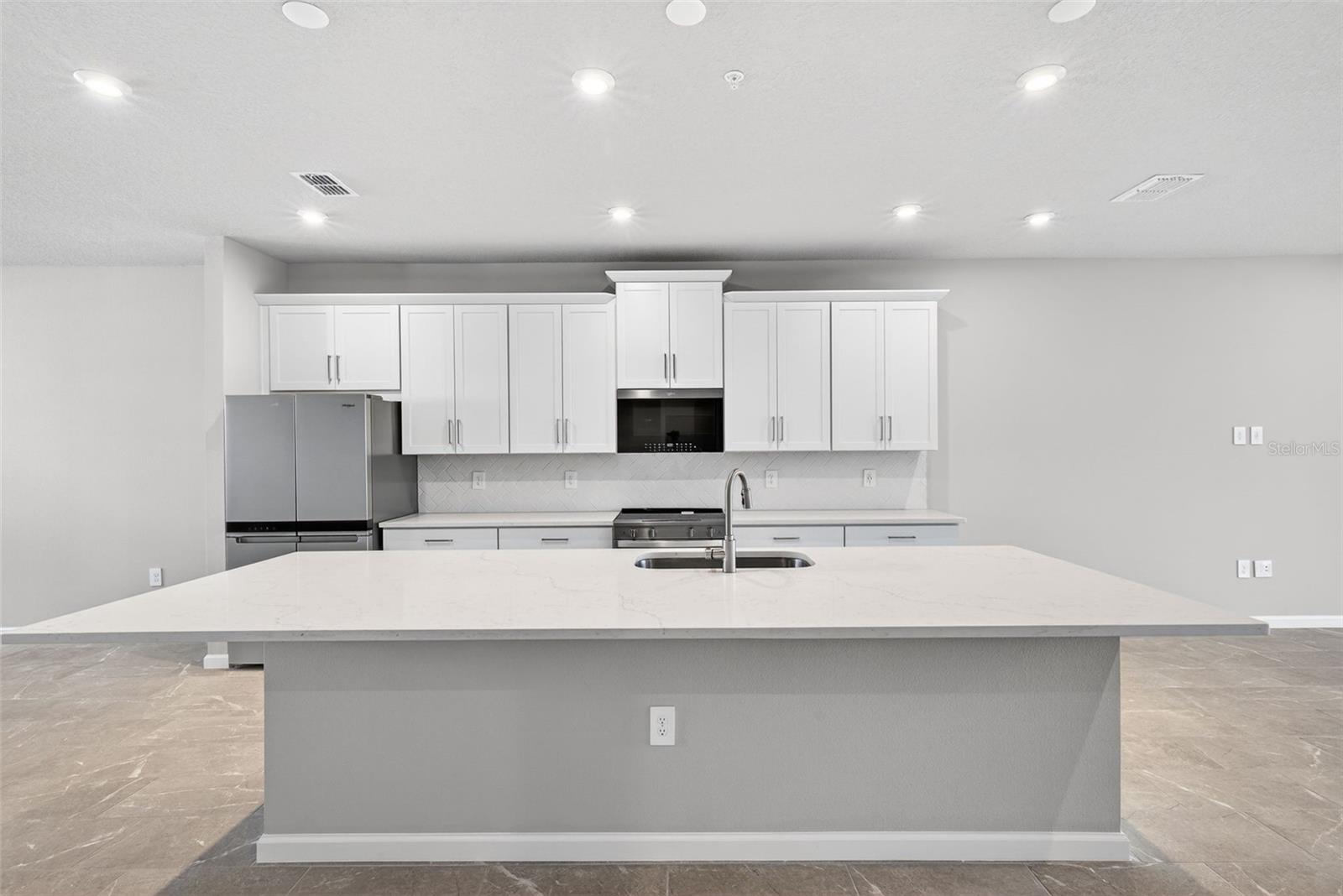 17375 Moonflower Dr #202, Venice, FL 34293 — photo 11 of 45