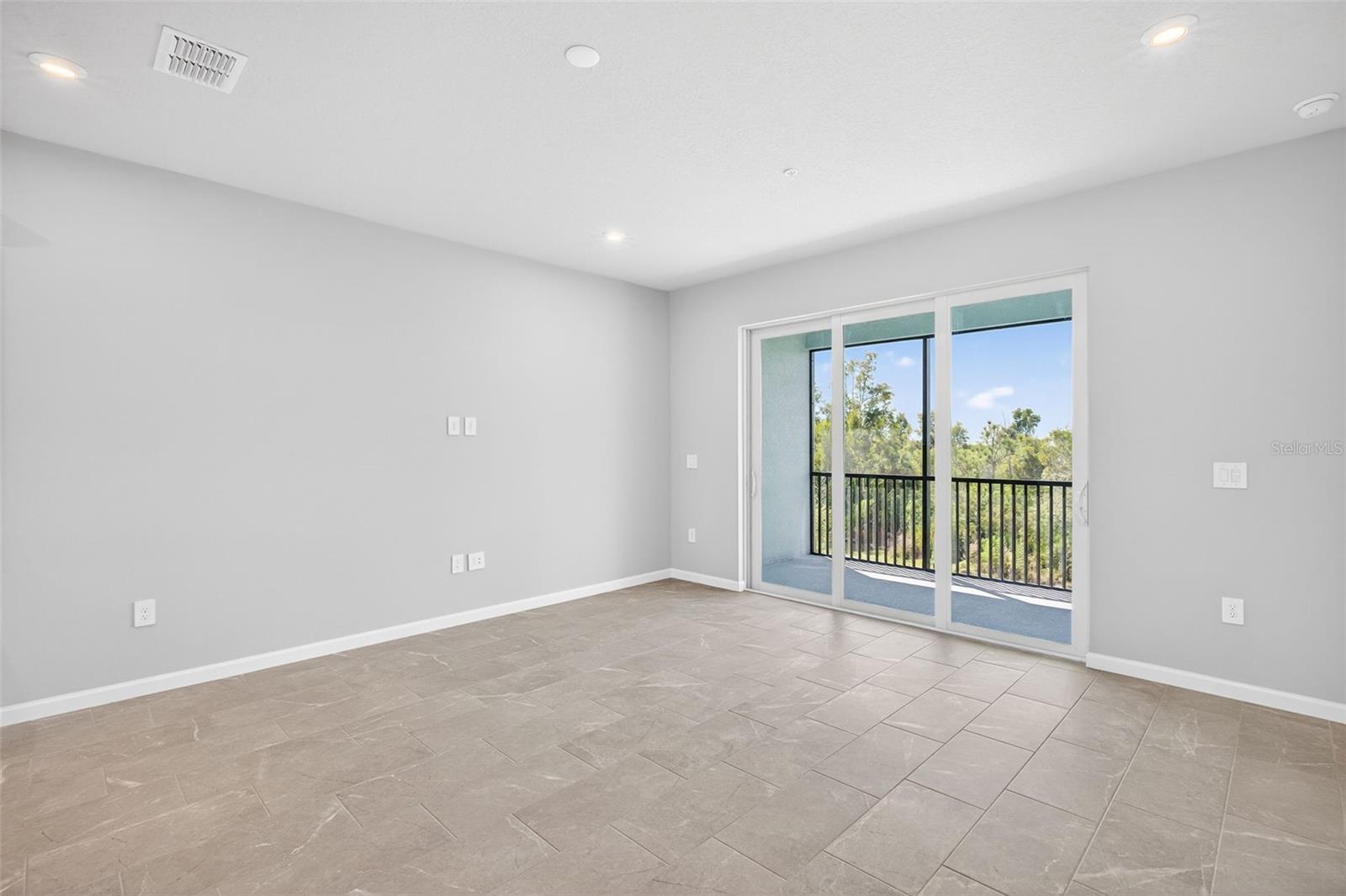 17375 Moonflower Dr #202, Venice, FL 34293 — photo 6 of 45