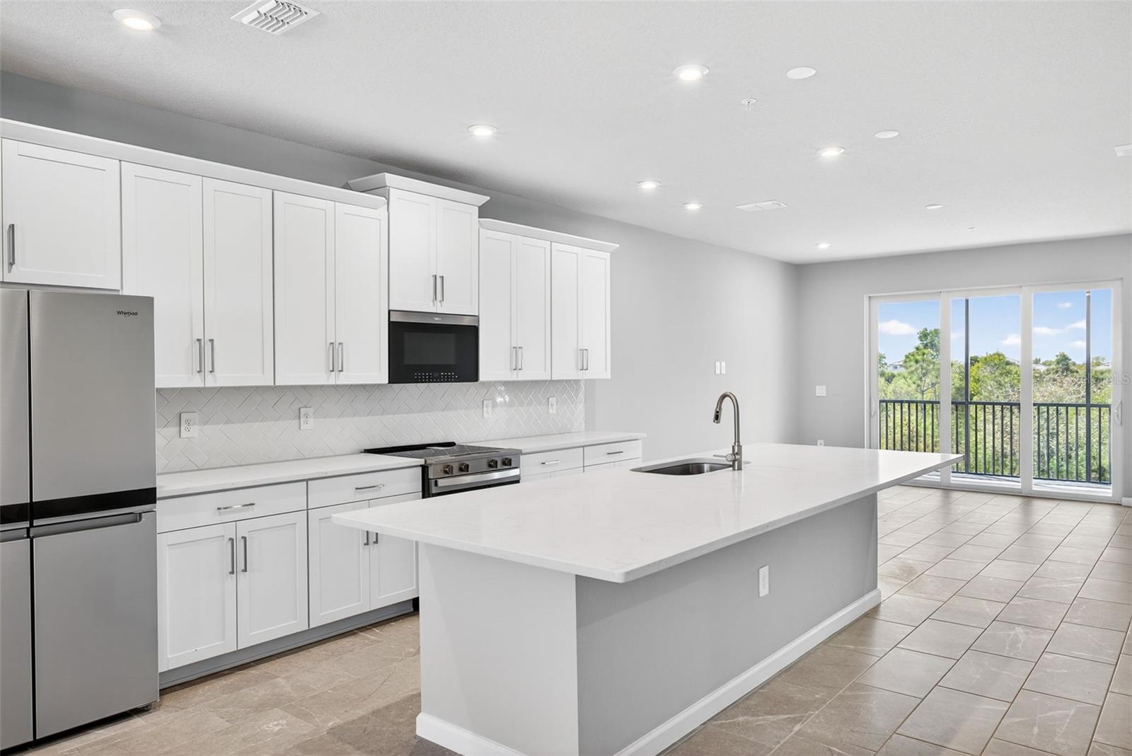 17375 Moonflower Dr #202, Venice, FL 34293 — photo 9 of 45
