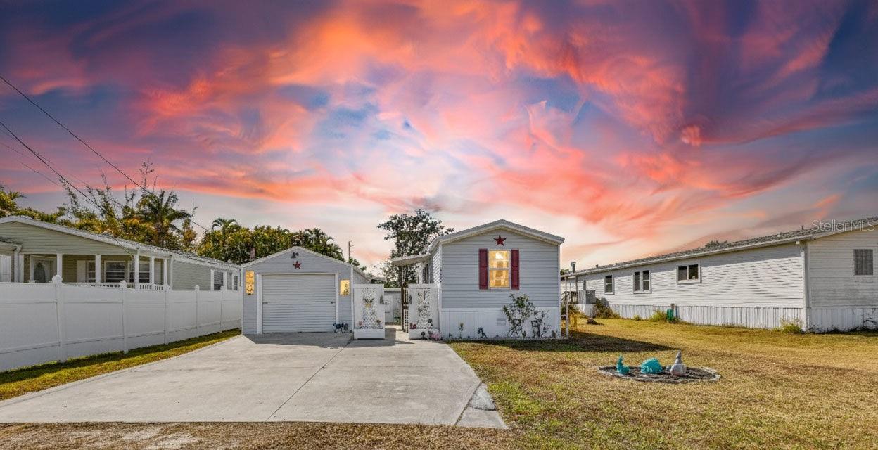 1607 Woodlawn Ave, Punta Gorda, FL 33950 — photo 24 of 30