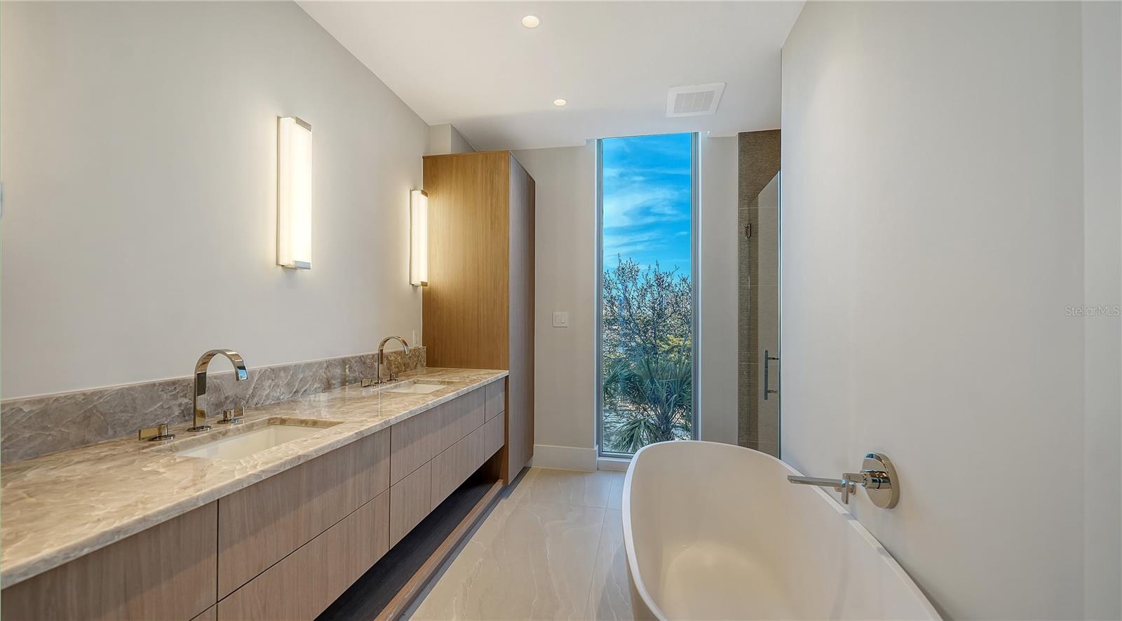 223 Golden Gate Pt #302, Sarasota, FL 34236 — photo 12 of 25