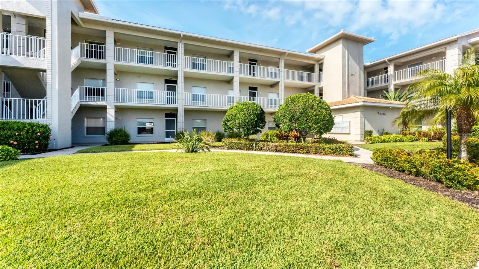 9610 Club South Cir #4106