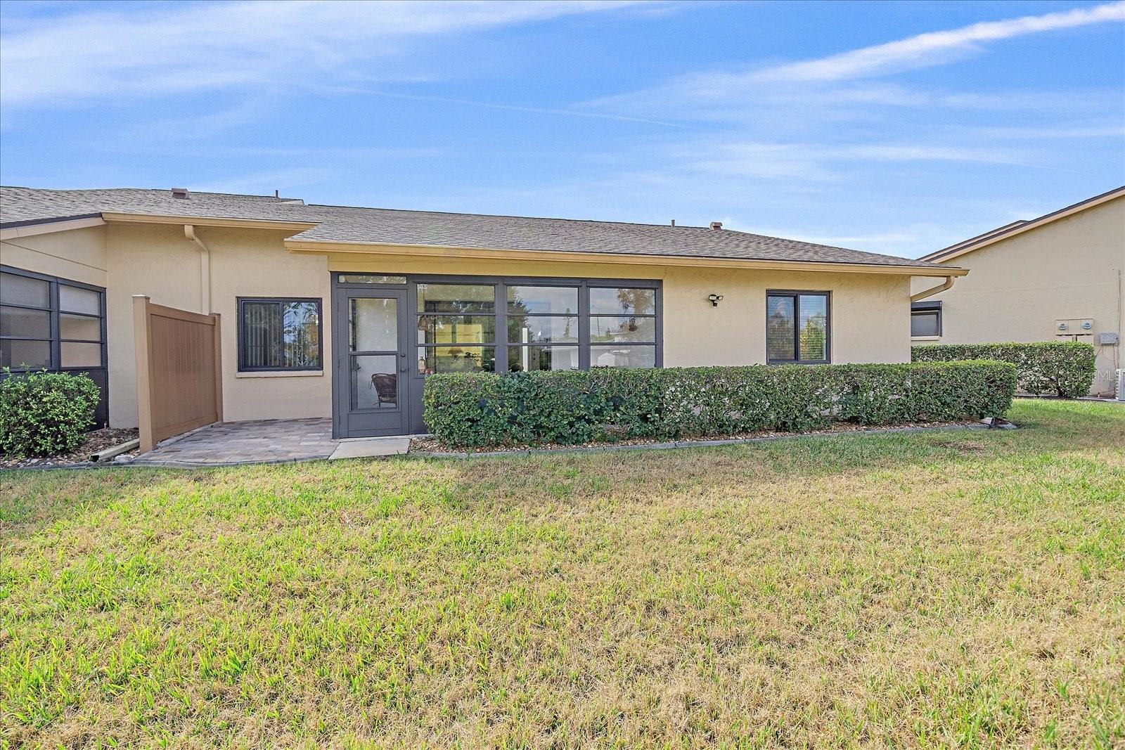 3135 Glen Elyn Blvd #13, Sarasota, FL 34237 — photo 3 of 41
