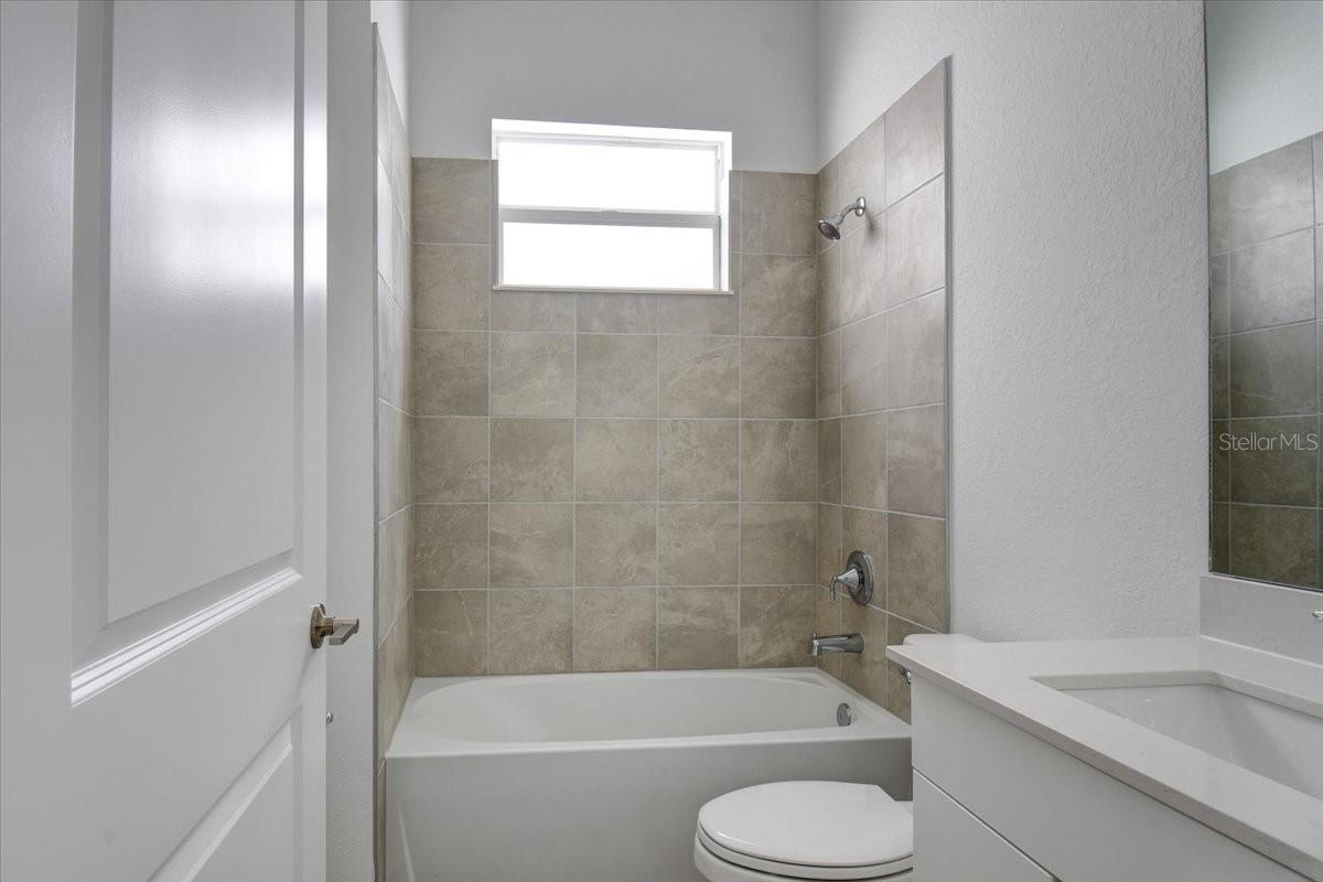 7796 Lakes Edge Ln, Port Charlotte, FL 33981 — photo 16 of 44