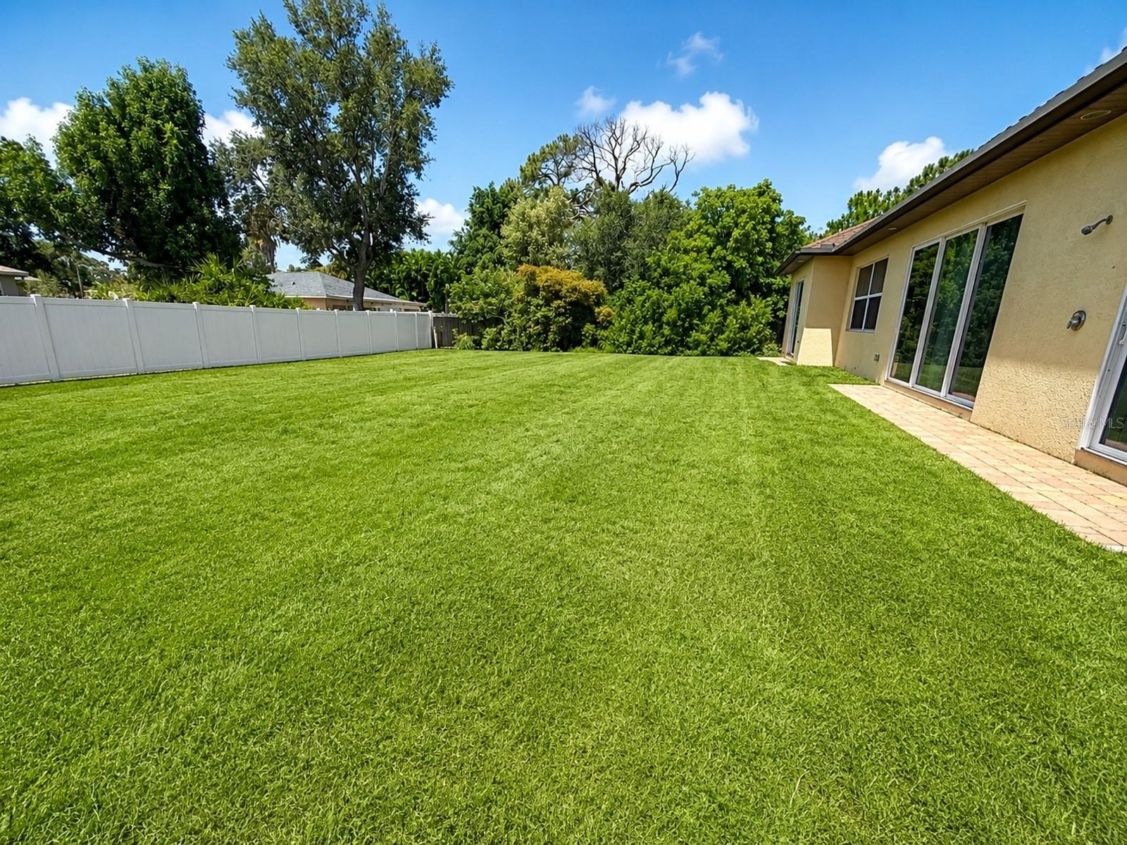 1900 Colleen St, Sarasota, FL 34231 — photo 44 of 46