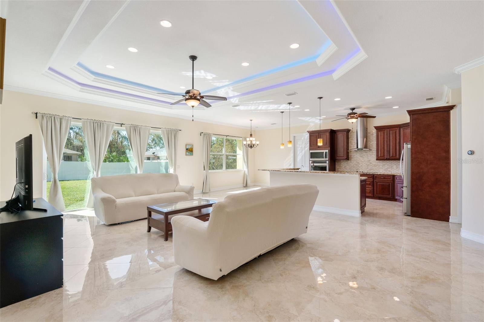 1900 Colleen St, Sarasota, FL 34231 — photo 6 of 46