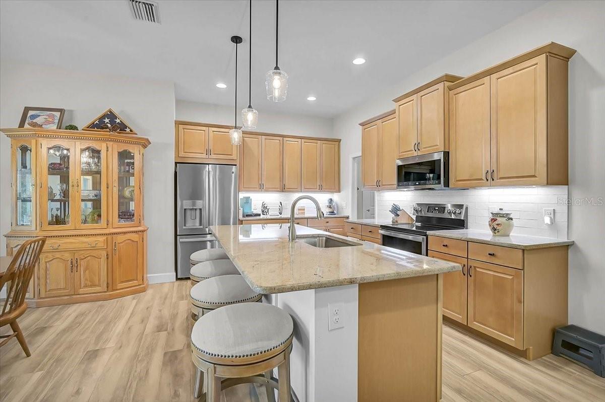 4109 N Cranberry Blvd, North Port, FL 34286 — photo 7 of 59