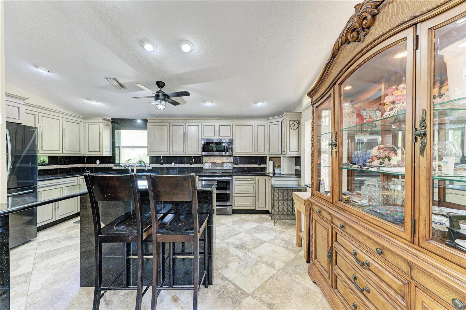 820 N Elm St, Englewood, FL 34223 — photo 37 of 100