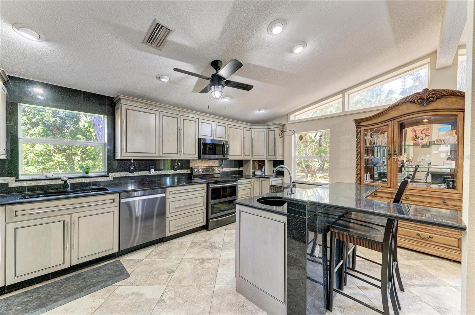 820 N Elm St, Englewood, FL 34223 — photo 40 of 100