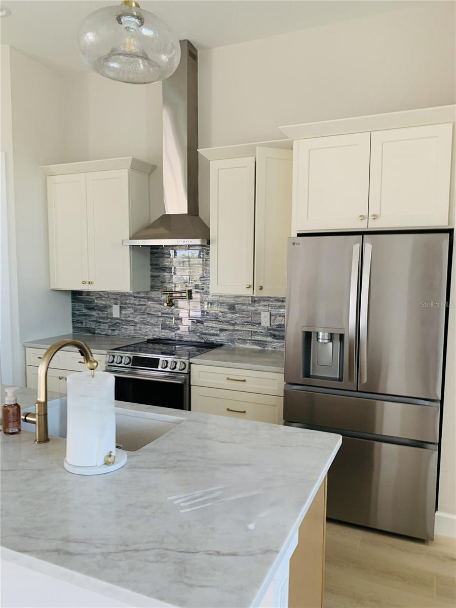 703 Boundary Blvd, Rotonda West, FL 33947 — photo 4 of 11