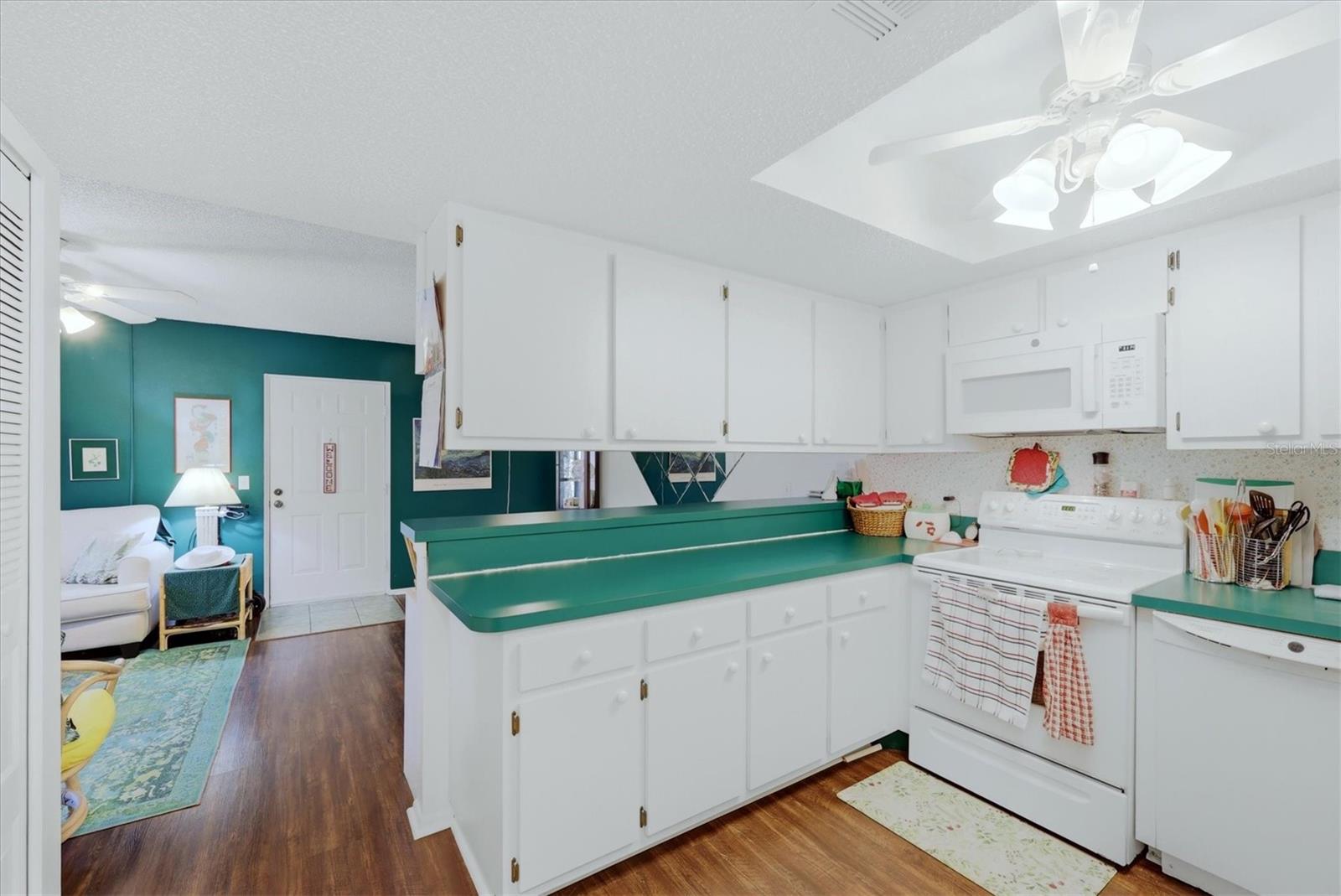1515 Forrest Nelson Blvd #P105, Port Charlotte, FL 33952 — photo 14 of 40