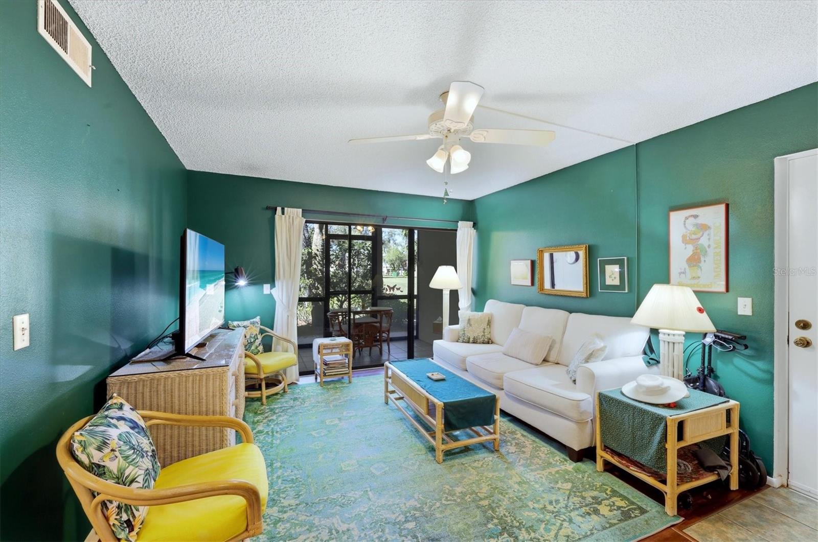 1515 Forrest Nelson Blvd #P105, Port Charlotte, FL 33952 — photo 7 of 40